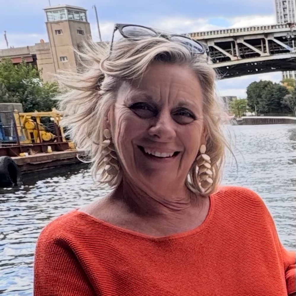 Meet your Posher, Pam